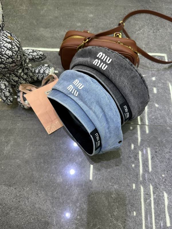 Miumiu beret dx (30)