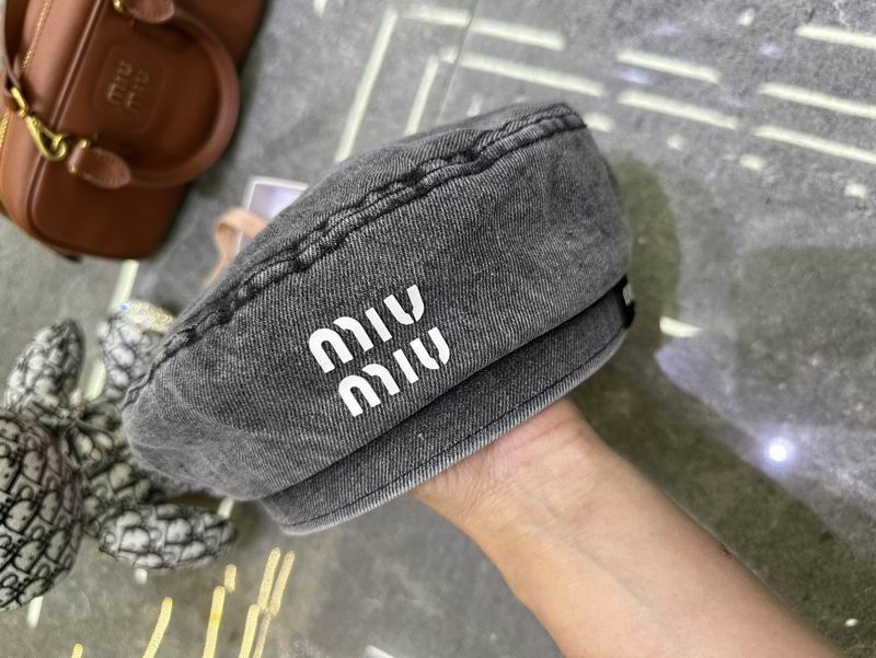 Miumiu beret dx (36)