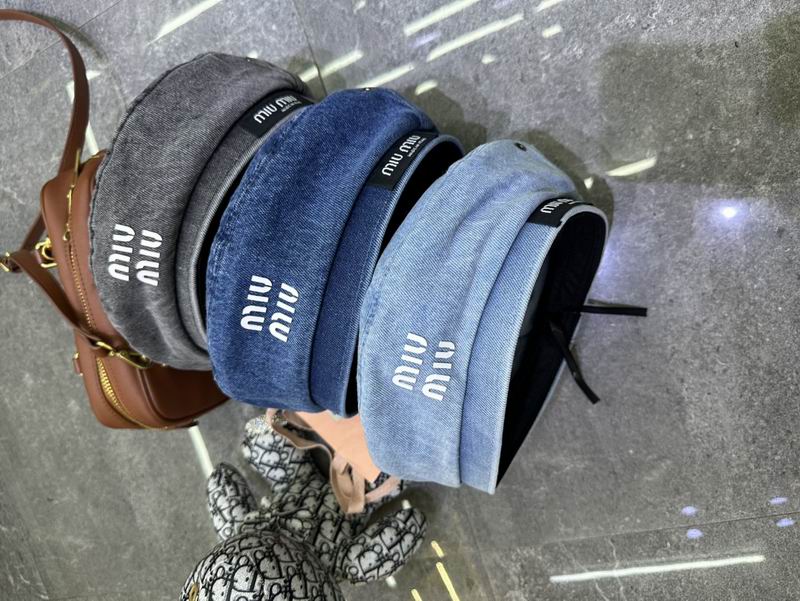 Miumiu beret dx (38)