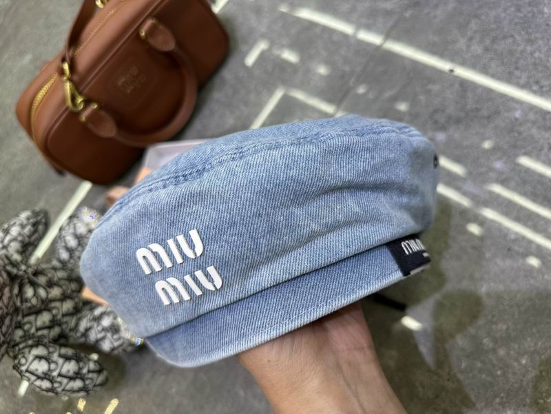 Miumiu beret dx (41)