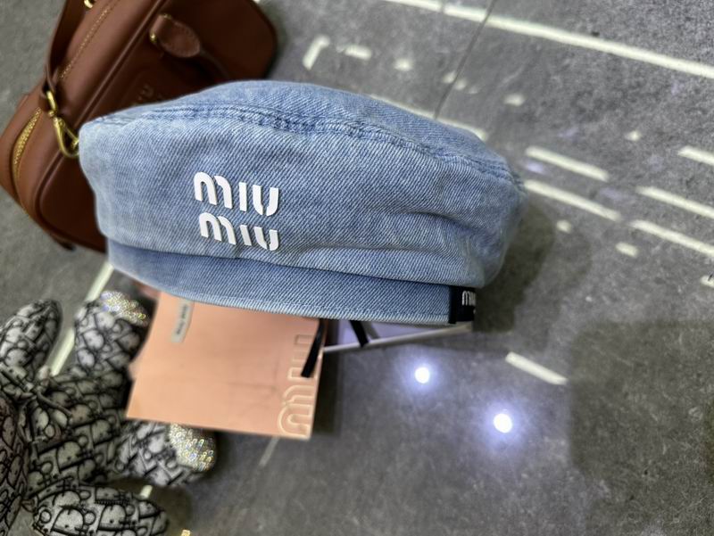 Miumiu beret dx (42)