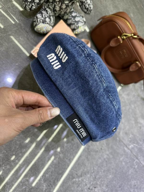 Miumiu beret dx (48)