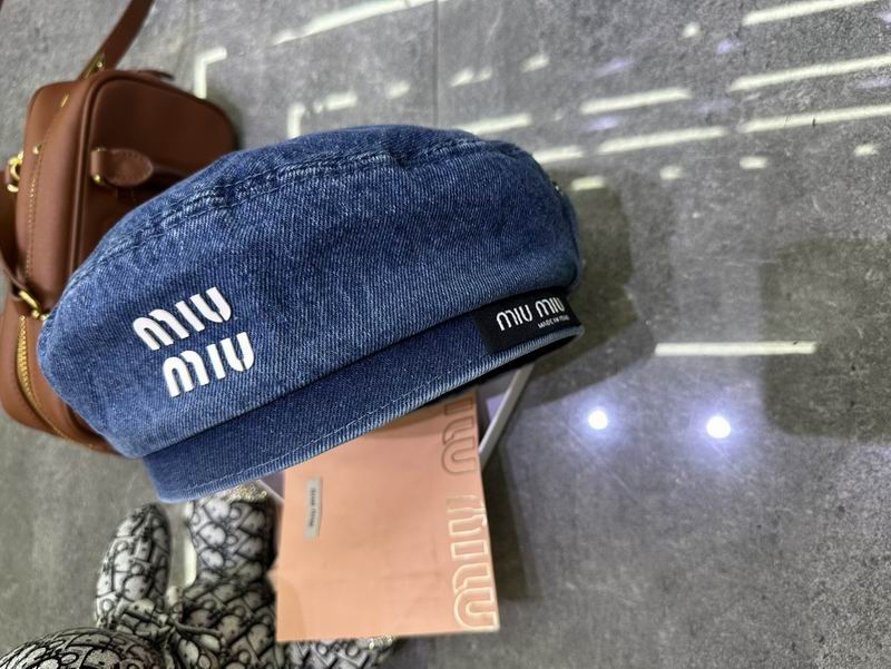 Miumiu beret dx (50)