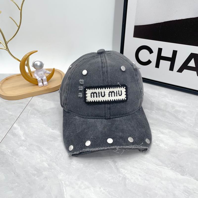 Miumiu cap dx (112)