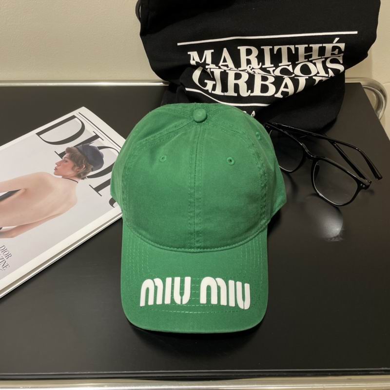 Miumiu cap dx (62)