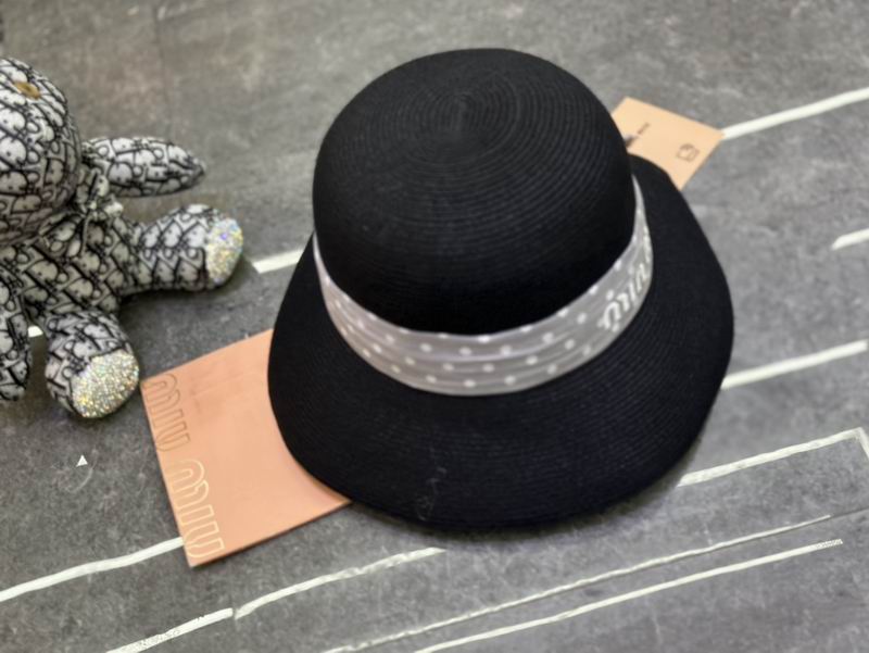 Miumiu hat dx (44)