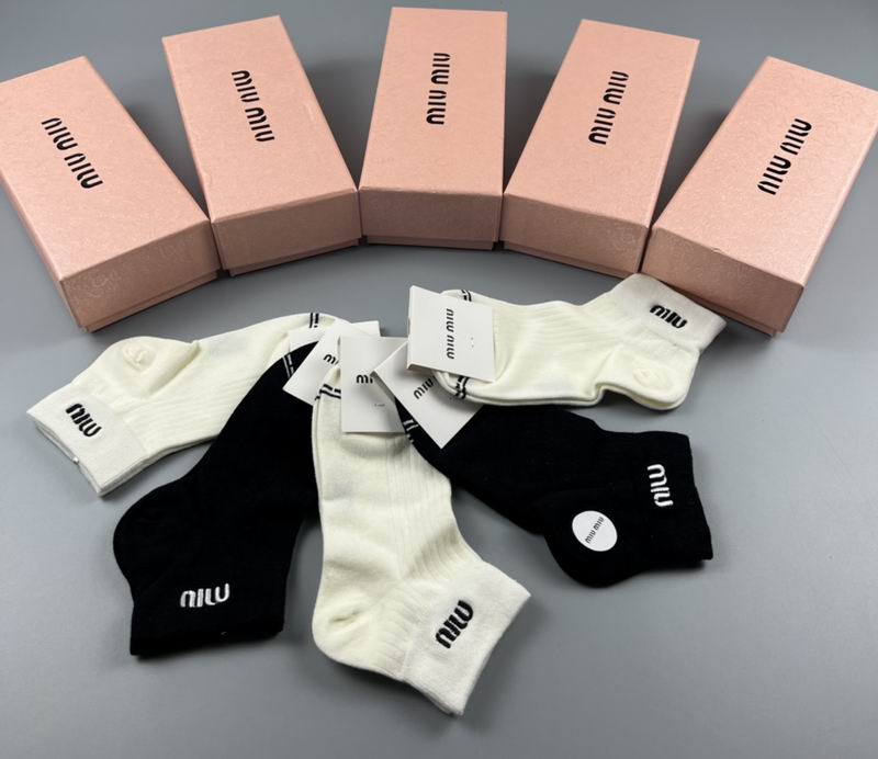 Miumiu socks 28 (2)