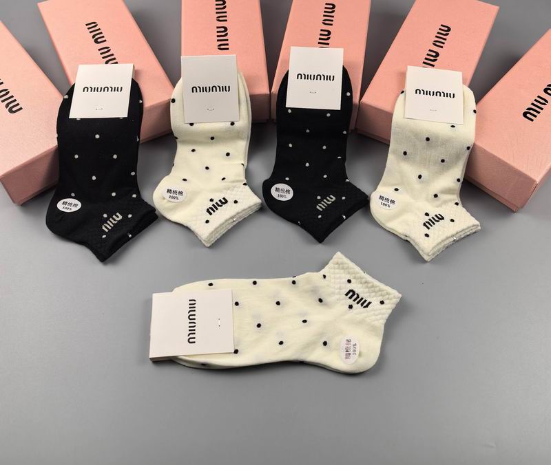 Miumiu socks 30 (6)