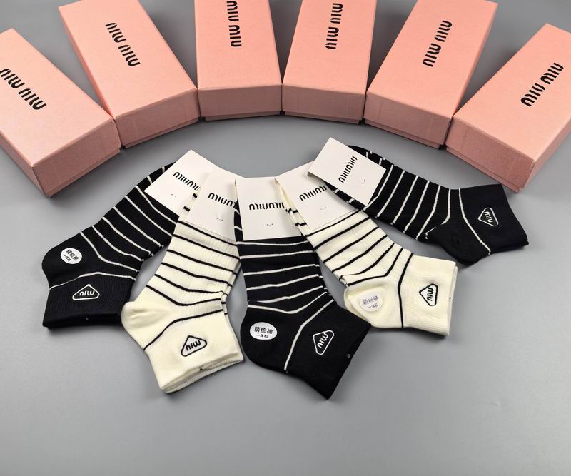 Miumiu socks 32 (3)