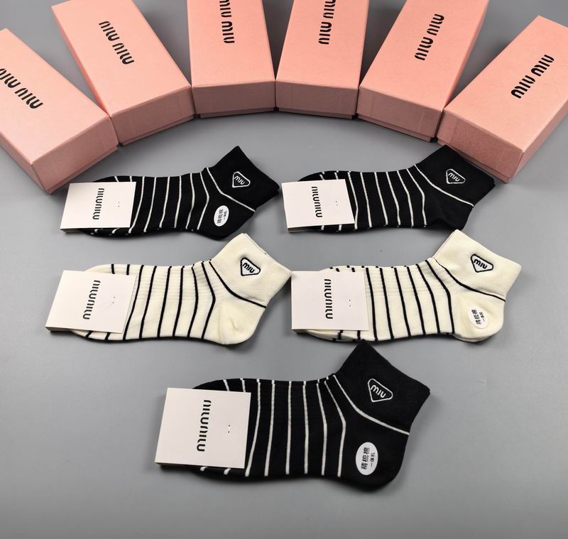 Miumiu socks 32 (4)