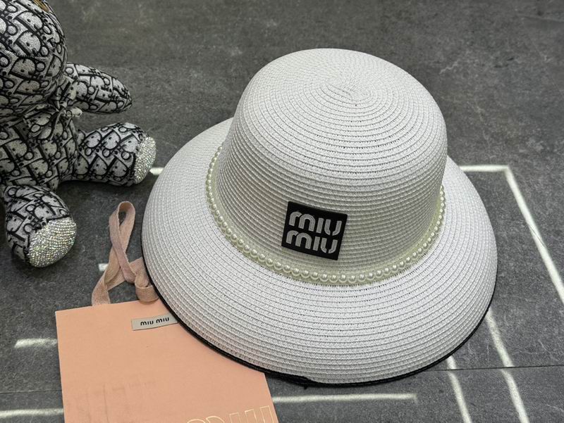 Miumiu top hat dx (1)