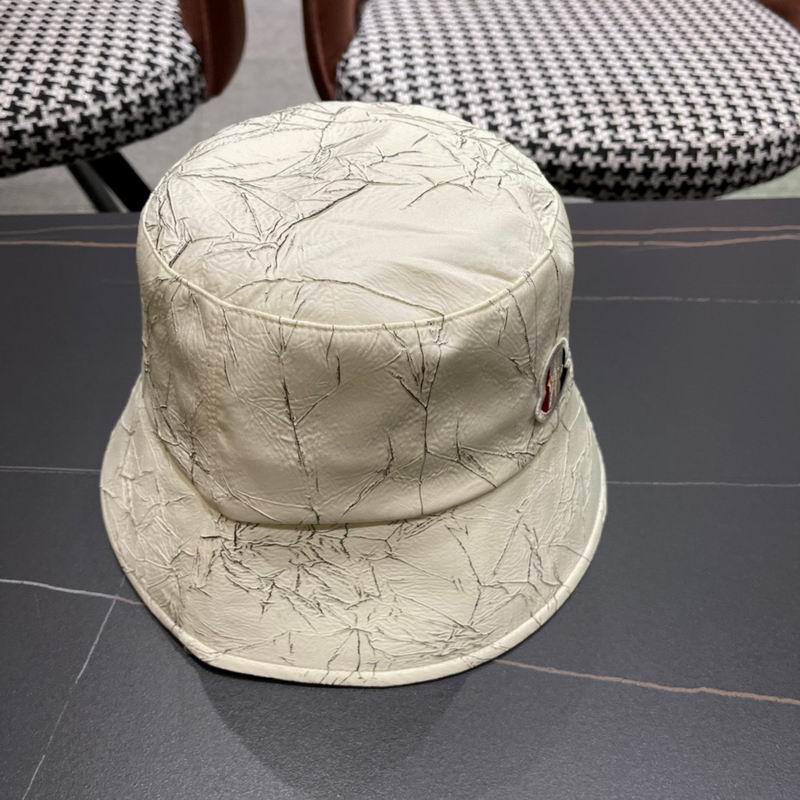 Moncler hat (18)