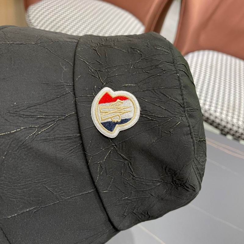 Moncler hat (4)