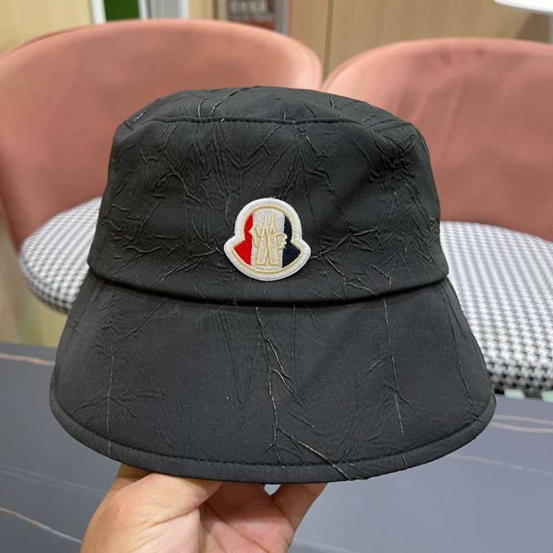 Moncler hat (5)