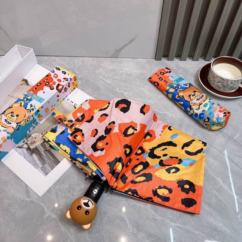 Moschino Umbrella (2)