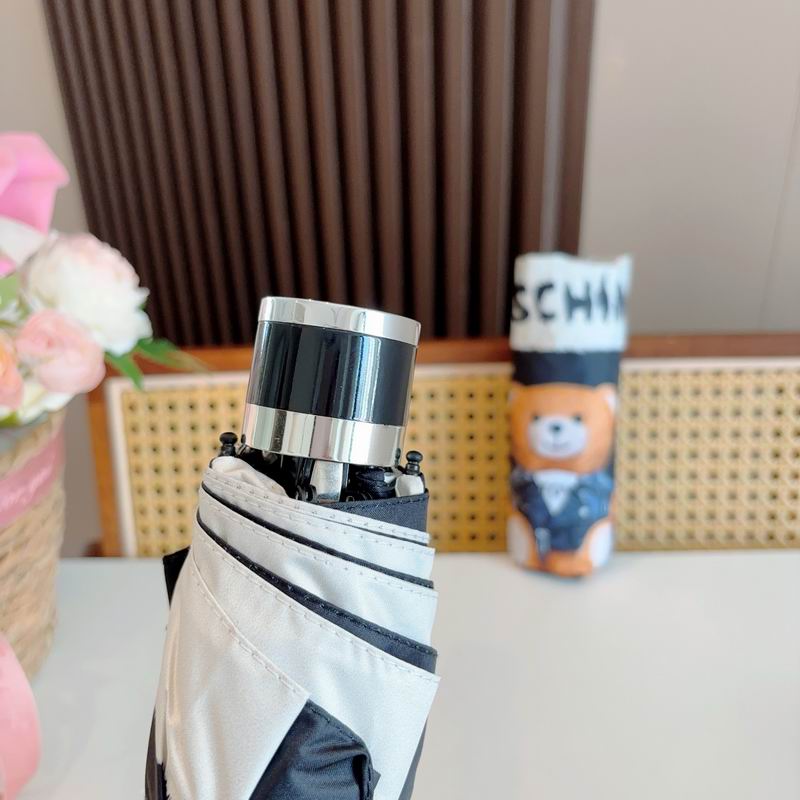 Moschino Umbrella (40)