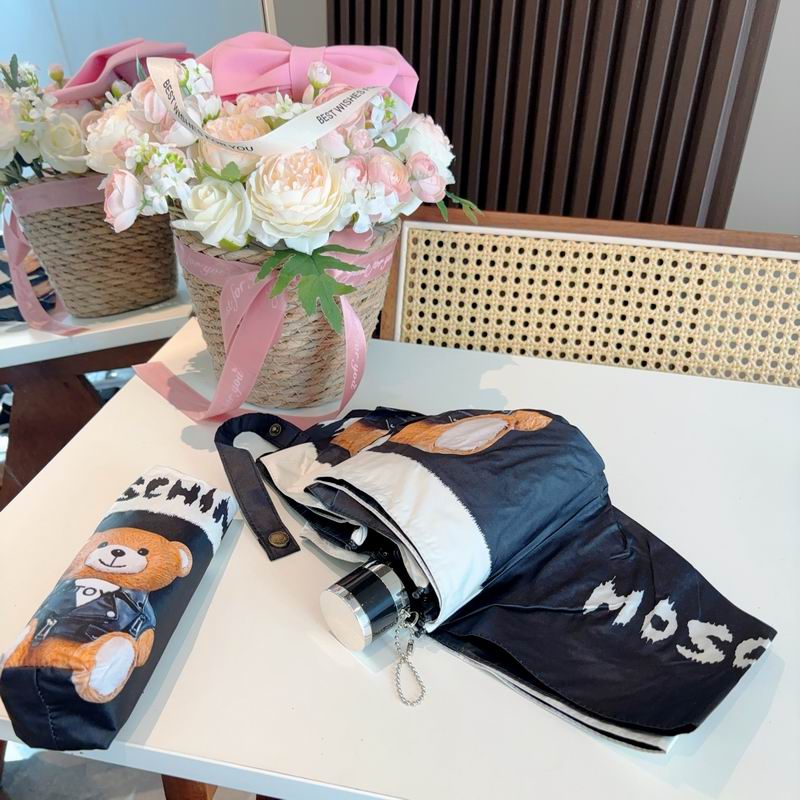 Moschino Umbrella (42)
