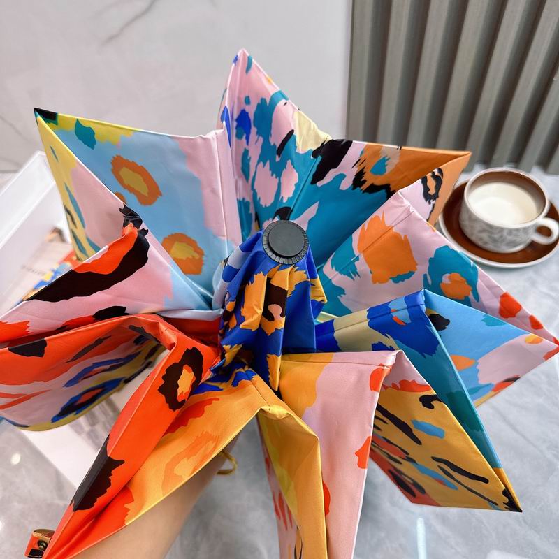 Moschino Umbrella (6)