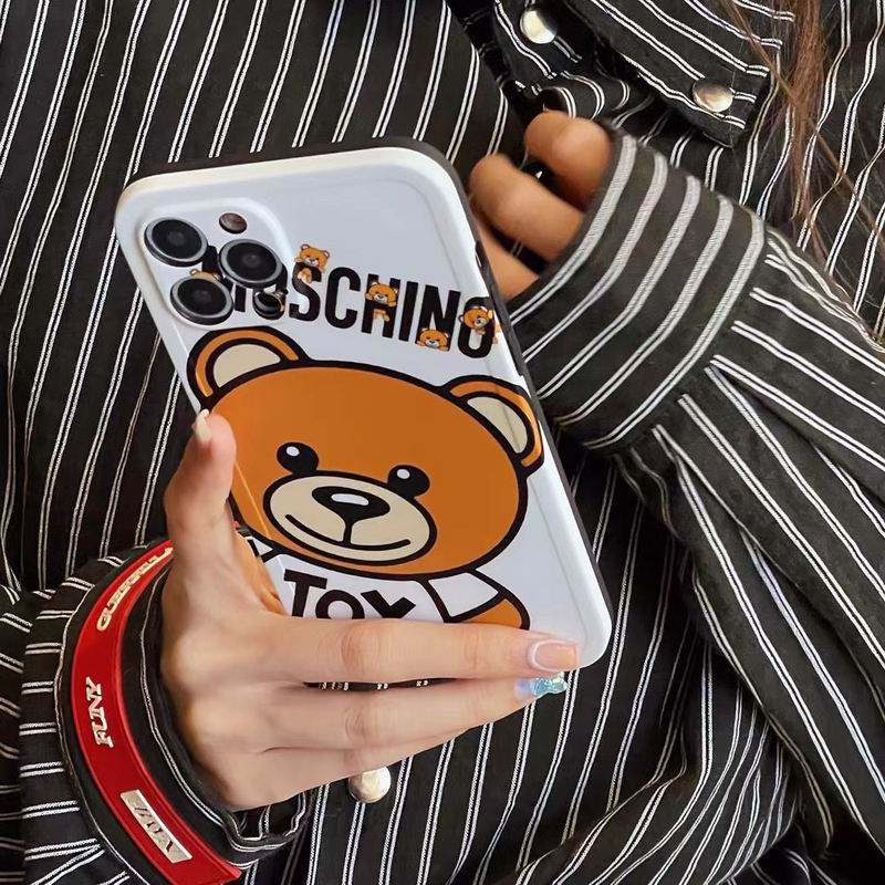 Moschino iphone 7-14pro max (2)