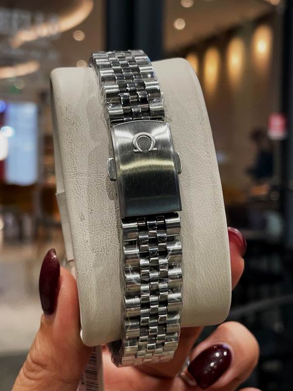 Omega woman watch 09 (19)