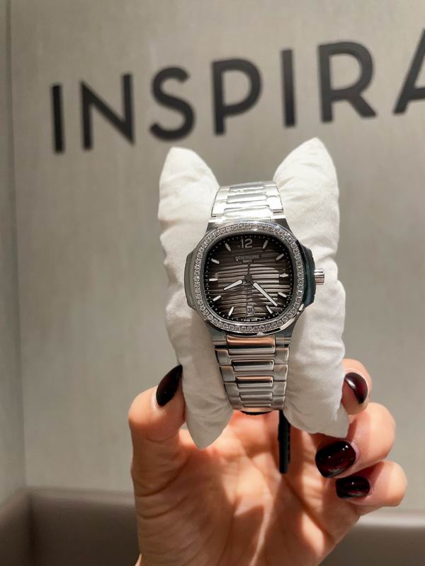 Patek Philippe 35mm 17 (5)