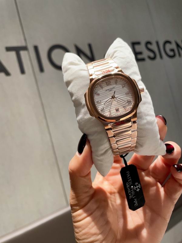 Patek Philippe 35mm 18 (8)