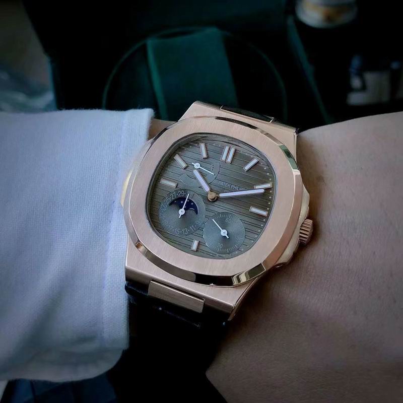 Patek Philippe 40mm 71 (18)