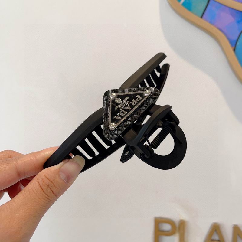 Prada Hair Grab Clip hh (4)