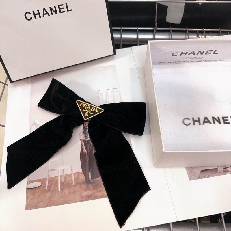 Prada Hairpin hh (2)