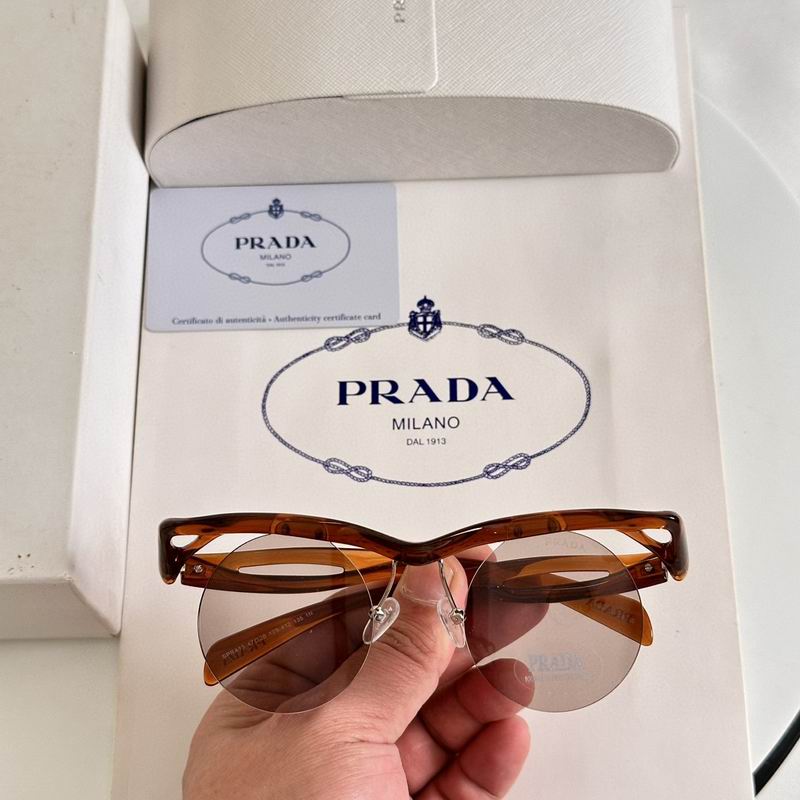 Prada SPRA15 47 20-135 e03