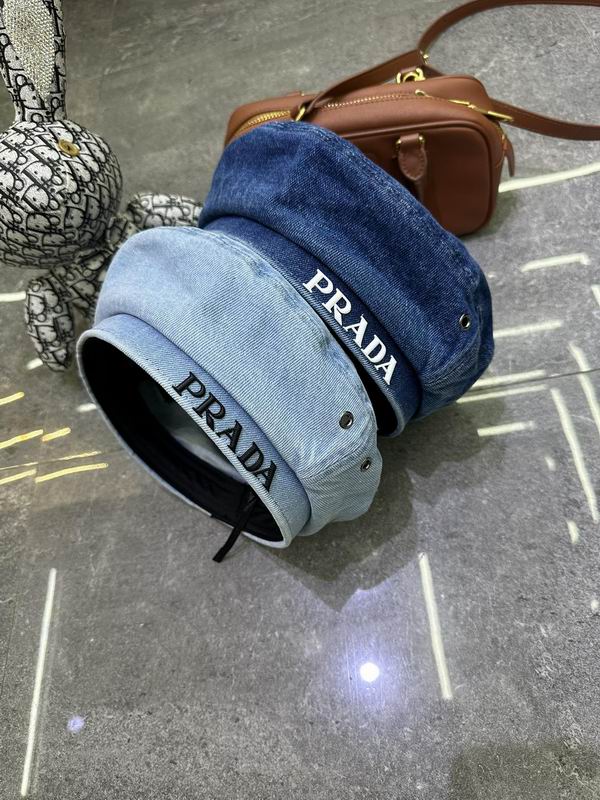 Prada beret dx (3)