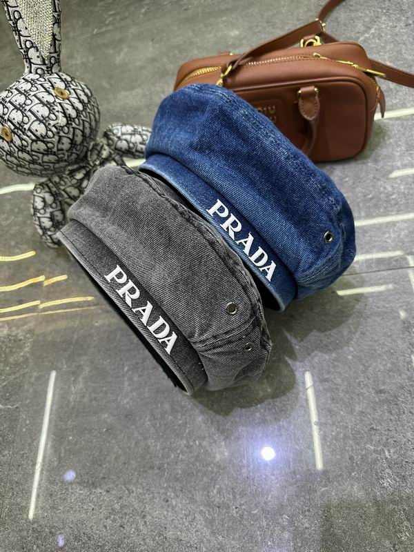 Prada beret dx (4)