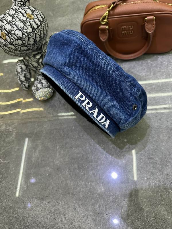 Prada beret dx (7)