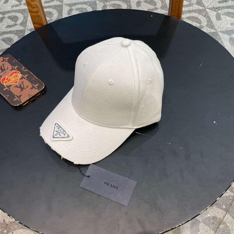 Prada cap 100 (17)