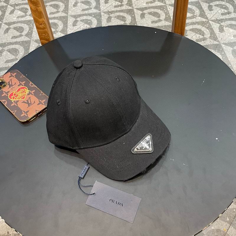 Prada cap 100 (25)