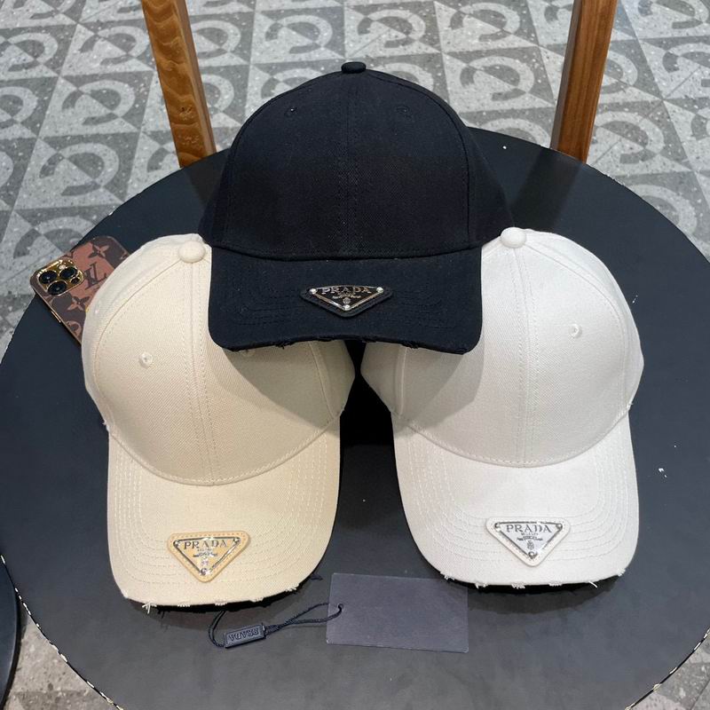 Prada cap 100 (5)