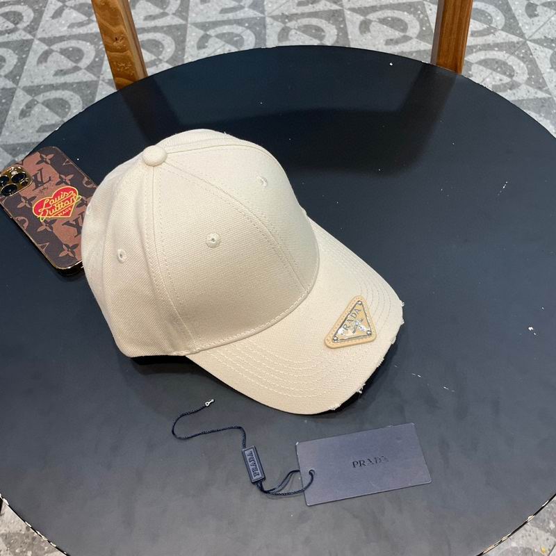 Prada cap 100 (7)