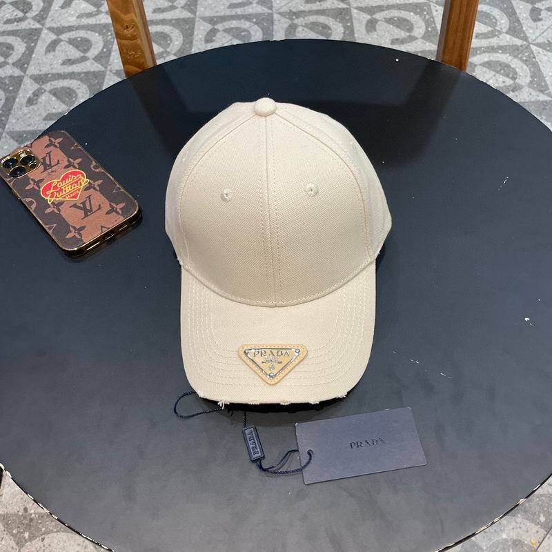 Prada cap 100 (9)