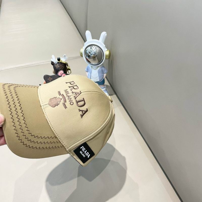 Prada cap 94 (2)