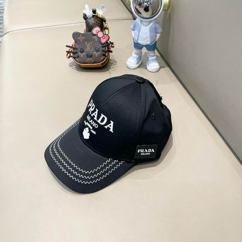 Prada cap 94 (26)
