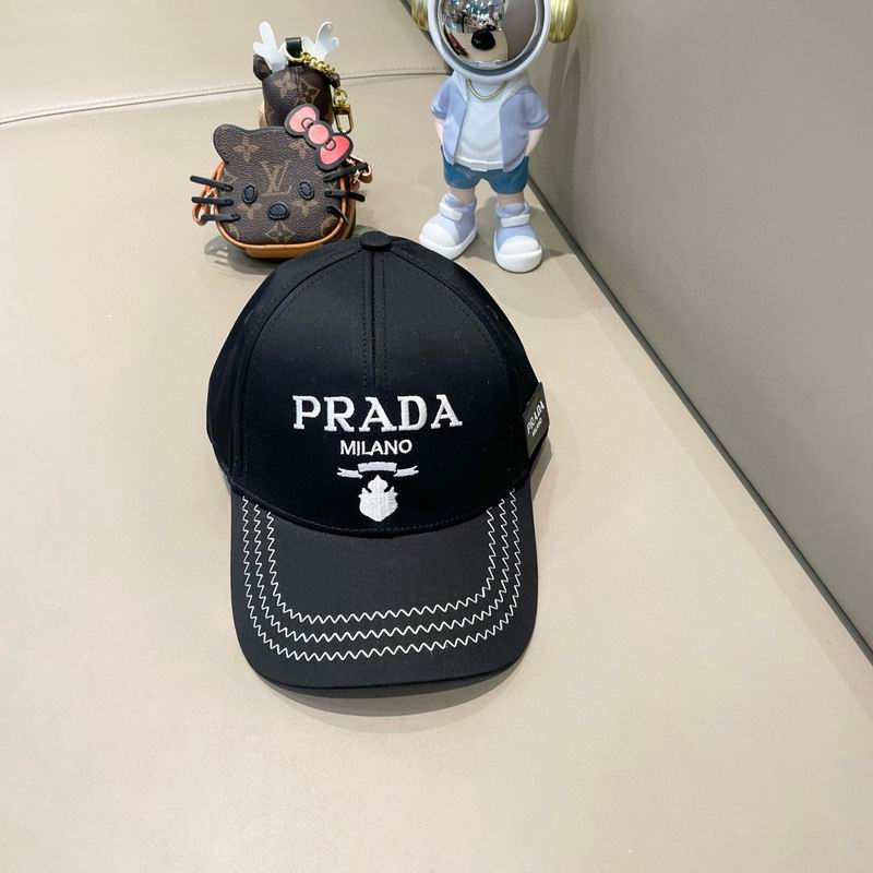 Prada cap 94 (27)