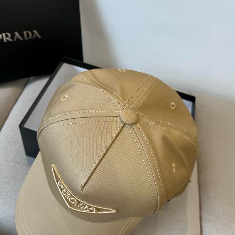 Prada cap dx (105)