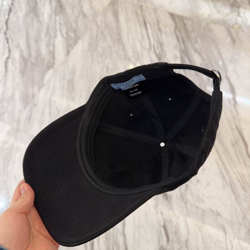 Prada cap dx (11)