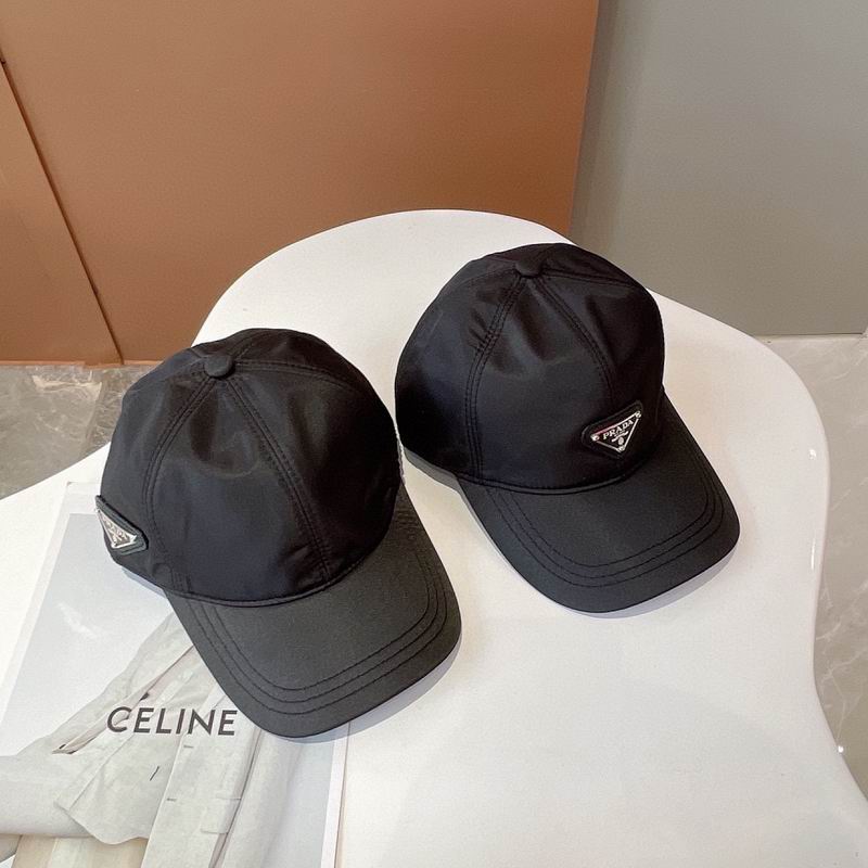 Prada cap dx (160)