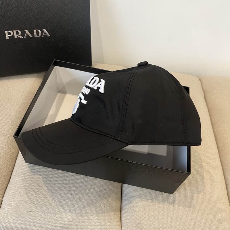 Prada cap dx (25)