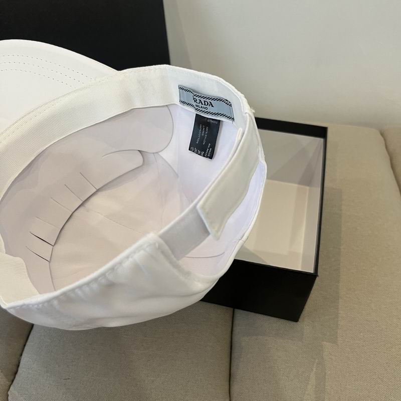 Prada cap dx (30)