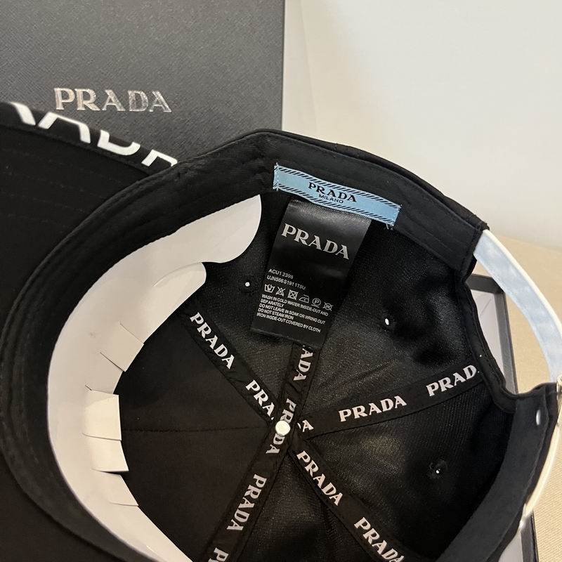 Prada cap dx (38)