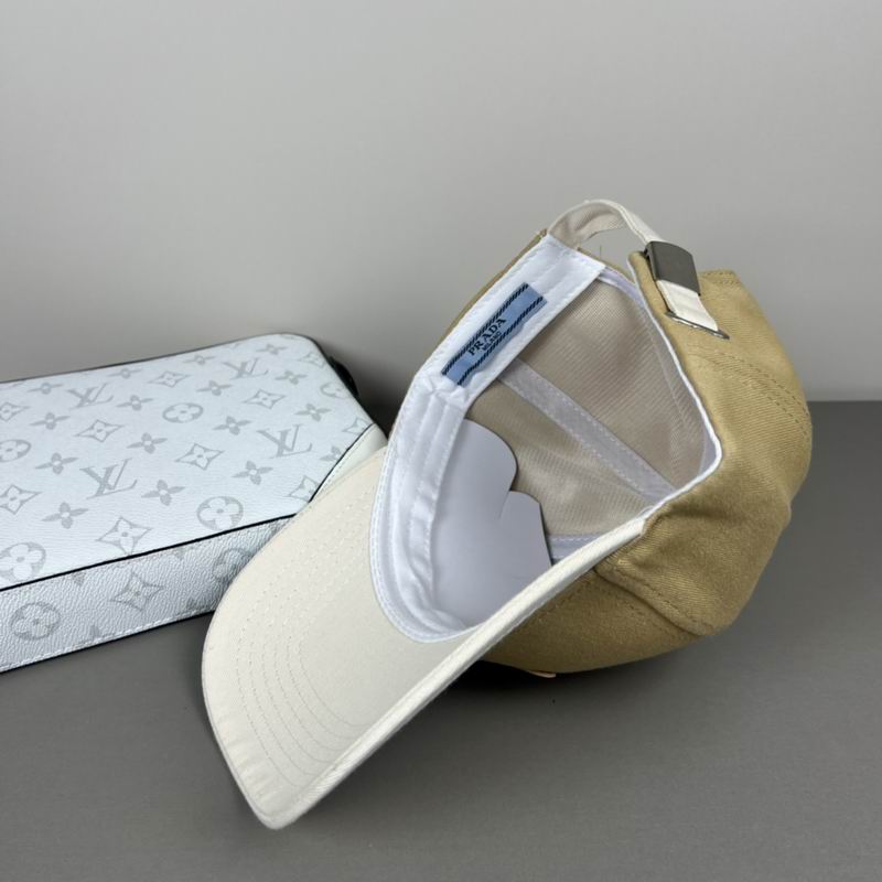 Prada cap dx (40)