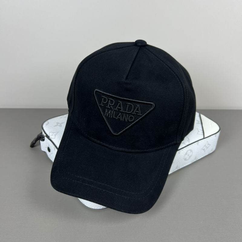 Prada cap dx (42)