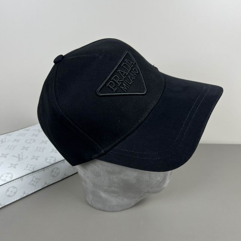 Prada cap dx (44)